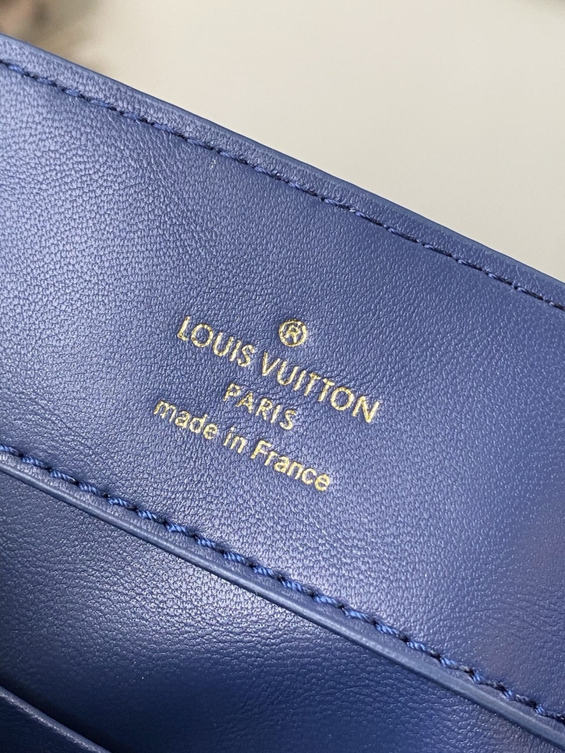 LV Capucines Bags